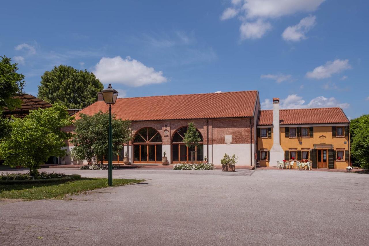 Agriturismo Le 4 Rose Vescovana Dış mekan fotoğraf